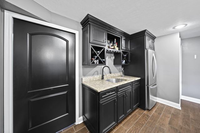 2679 Red Robin Way, Delaware, OH 43015