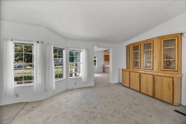 1105 Doneen Lane, Grants Pass, OR 97526
