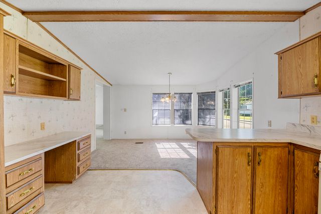 1105 Doneen Lane, Grants Pass, OR 97526