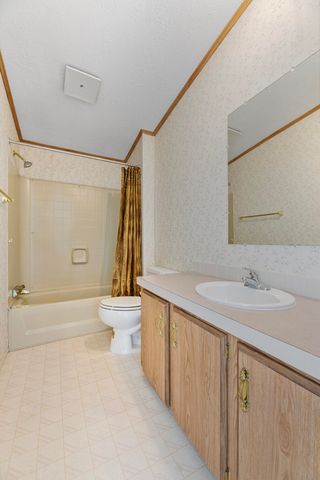 1105 Doneen Lane, Grants Pass, OR 97526