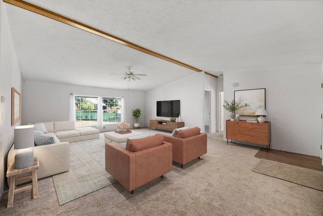 1105 Doneen Lane, Grants Pass, OR 97526
