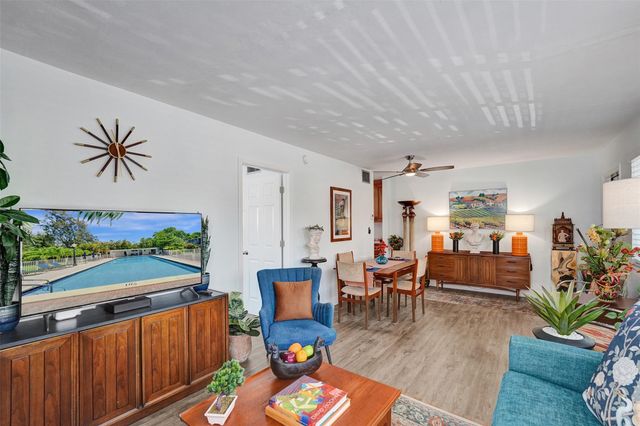 1055 SE 15th Street 14C, Fort Lauderdale, FL 33316