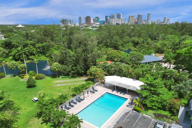 1055 SE 15th Street 14C, Fort Lauderdale, FL 33316