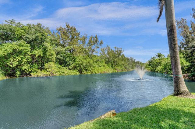 1055 SE 15th Street 14C, Fort Lauderdale, FL 33316