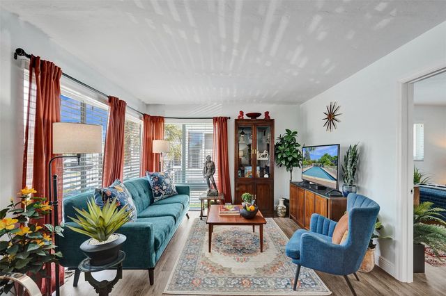 1055 SE 15th Street 14C, Fort Lauderdale, FL 33316