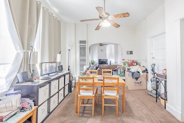2955 W Belmont Avenue, Chicago, IL 60618