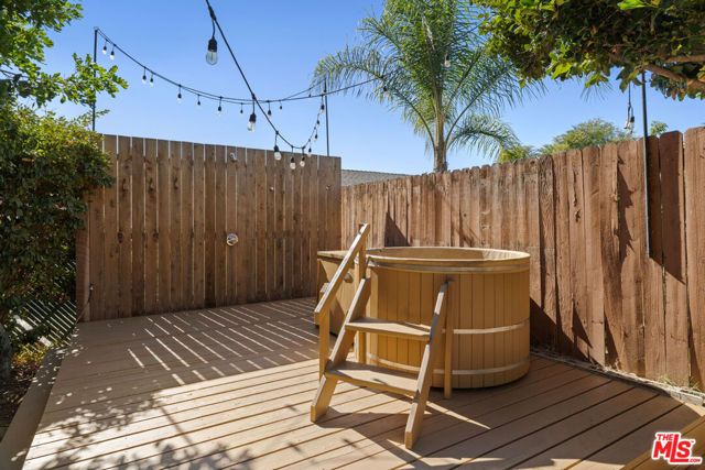 3174 Weldon Avenue, Los Angeles, CA 90065