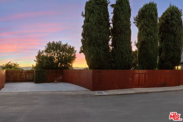 3174 Weldon Avenue, Los Angeles, CA 90065