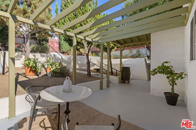 3174 Weldon Avenue, Los Angeles, CA 90065