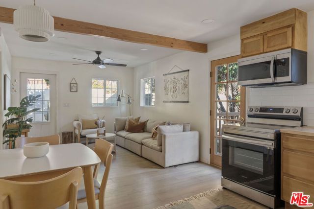 3174 Weldon Avenue, Los Angeles, CA 90065
