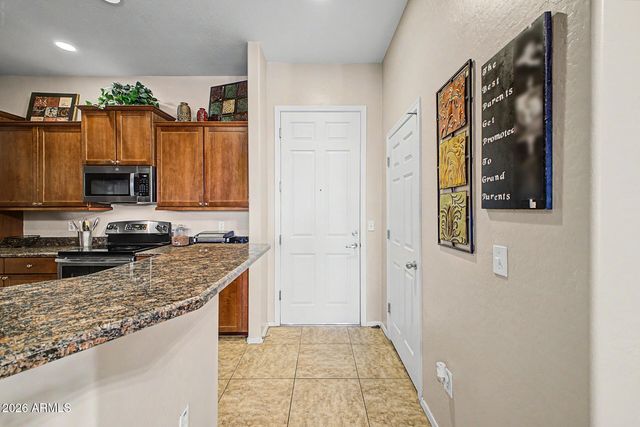 14575 W MOUNTAIN VIEW Boulevard 10305, Surprise, AZ 85374