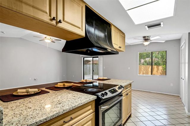 105 LOTUS CIRCLE, Safety Harbor, FL 34695