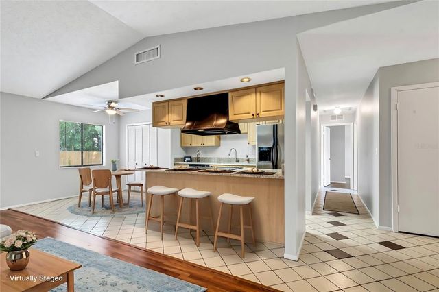 105 LOTUS CIRCLE, Safety Harbor, FL 34695