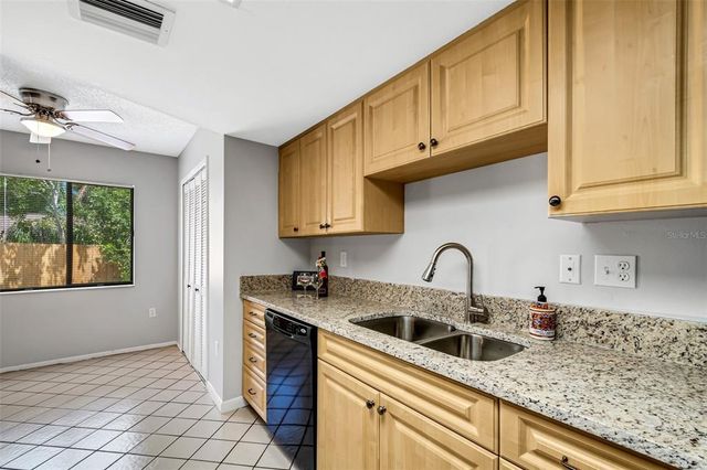 105 LOTUS CIRCLE, Safety Harbor, FL 34695