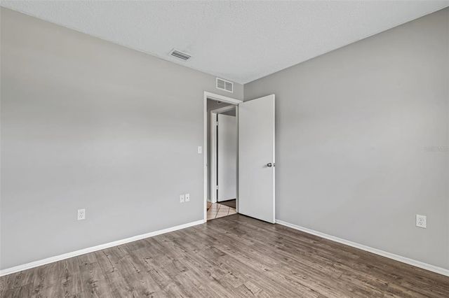 105 LOTUS CIRCLE, Safety Harbor, FL 34695
