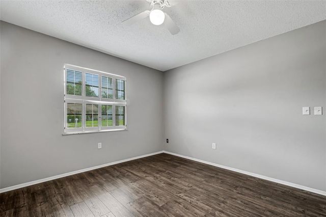 105 LOTUS CIRCLE, Safety Harbor, FL 34695