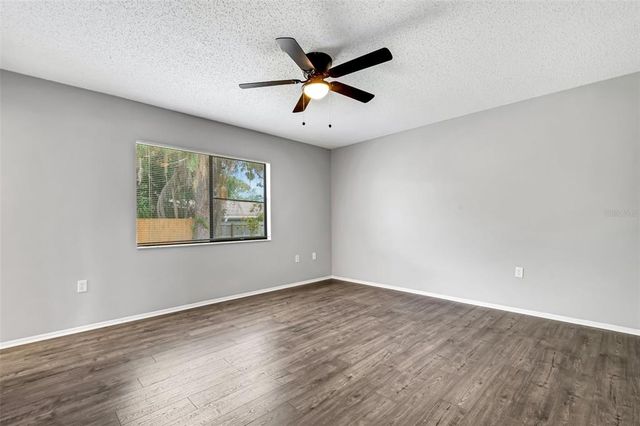 105 LOTUS CIRCLE, Safety Harbor, FL 34695