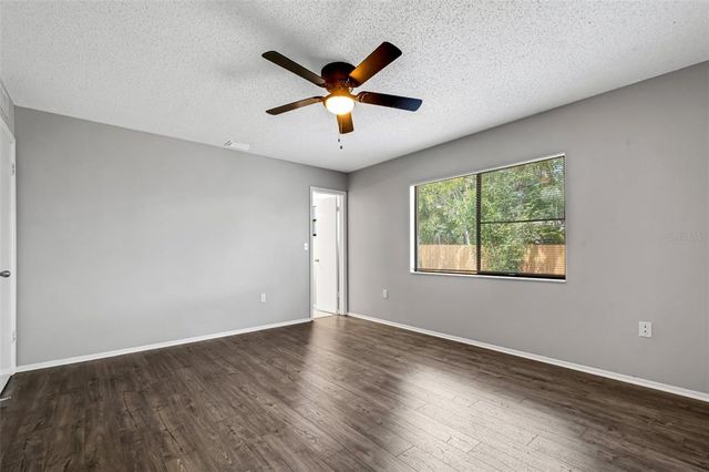 105 LOTUS CIRCLE, Safety Harbor, FL 34695