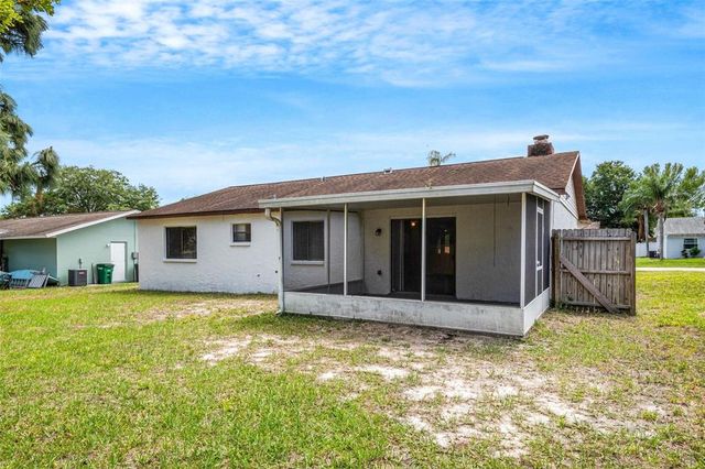 105 LOTUS CIRCLE, Safety Harbor, FL 34695