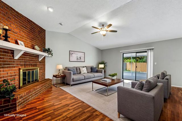 105 LOTUS CIRCLE, Safety Harbor, FL 34695