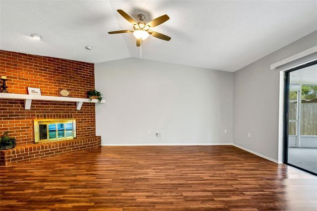 105 LOTUS CIRCLE, Safety Harbor, FL 34695