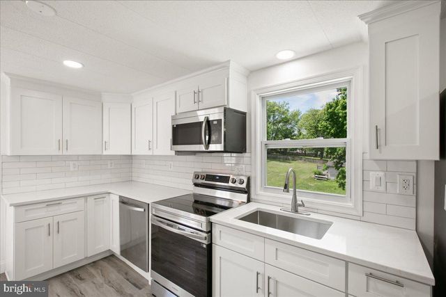 5028 HARPERS FERRY RD, Sharpsburg, MD 21782