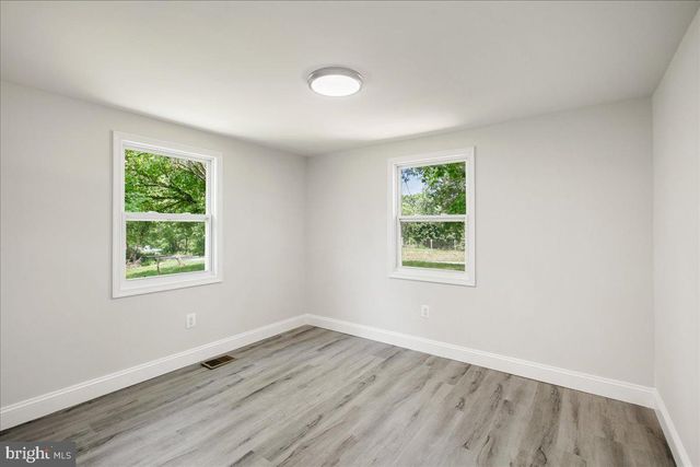 5028 HARPERS FERRY RD, Sharpsburg, MD 21782