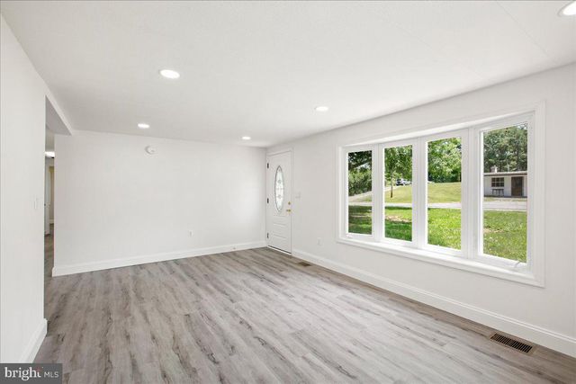 5028 HARPERS FERRY RD, Sharpsburg, MD 21782