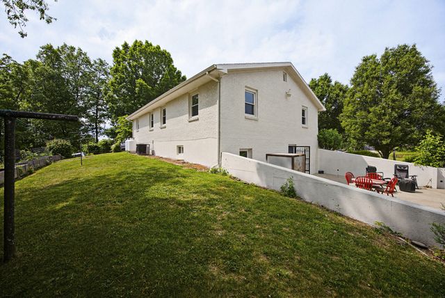1525 Tennessee Ridge Road, Parksville, KY 40464