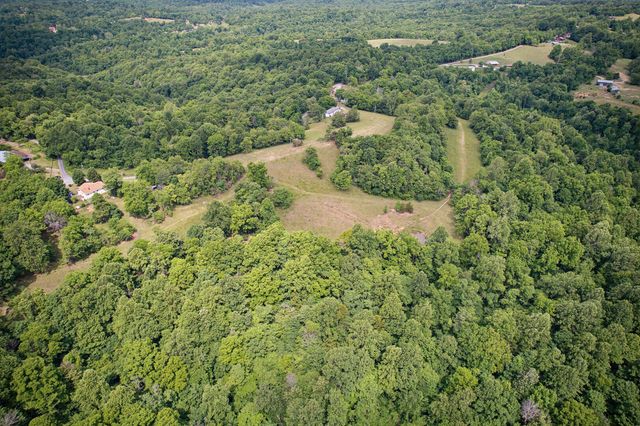 1525 Tennessee Ridge Road, Parksville, KY 40464