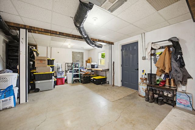 1525 Tennessee Ridge Road, Parksville, KY 40464