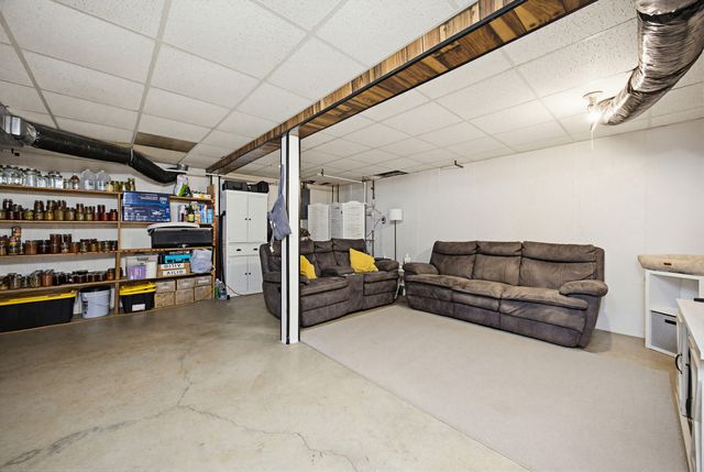 1525 Tennessee Ridge Road, Parksville, KY 40464