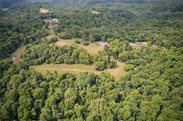 1525 Tennessee Ridge Road, Parksville, KY 40464