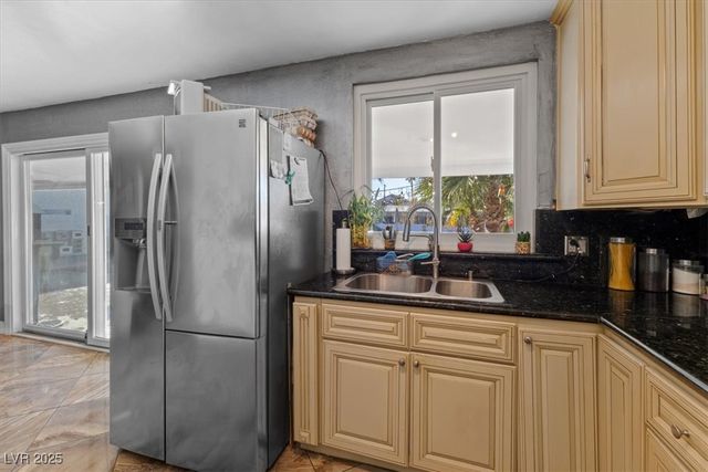 4365 Topaz Street, Las Vegas, NV 89121