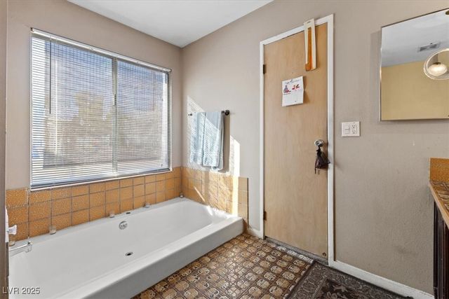 4365 Topaz Street, Las Vegas, NV 89121