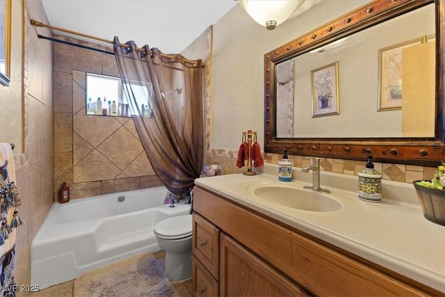 4365 Topaz Street, Las Vegas, NV 89121