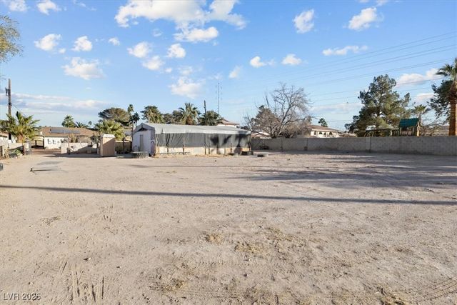 4365 Topaz Street, Las Vegas, NV 89121