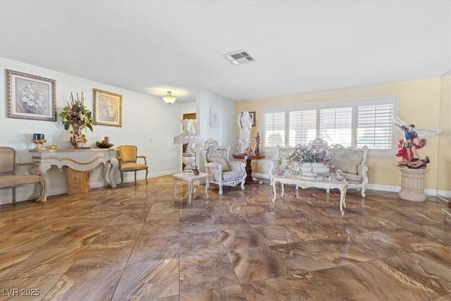 4365 Topaz Street, Las Vegas, NV 89121