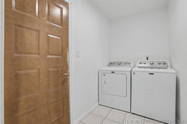3637 E 143rd Street S, Bixby, OK 74008