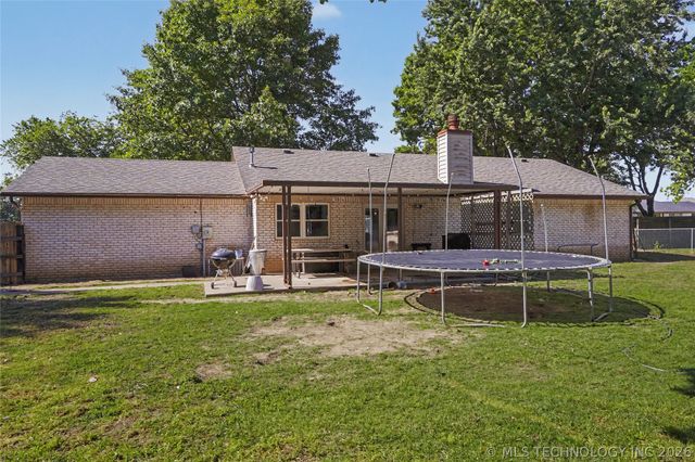 3637 E 143rd Street S, Bixby, OK 74008