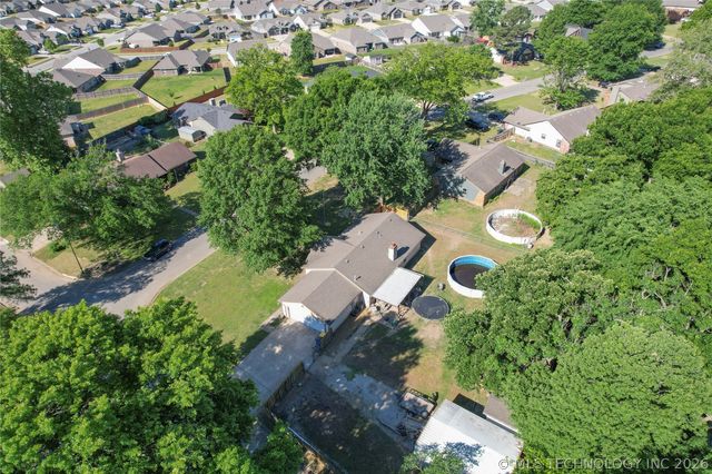 3637 E 143rd Street S, Bixby, OK 74008