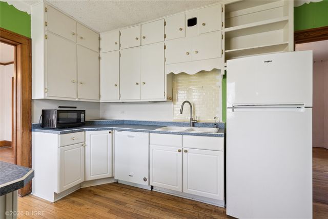 3819 S Union Street, Des Moines, IA 50315