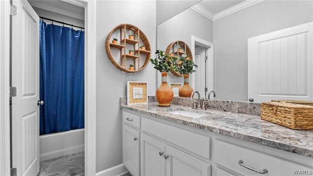 12449 Orchard, Moundville, AL 35474