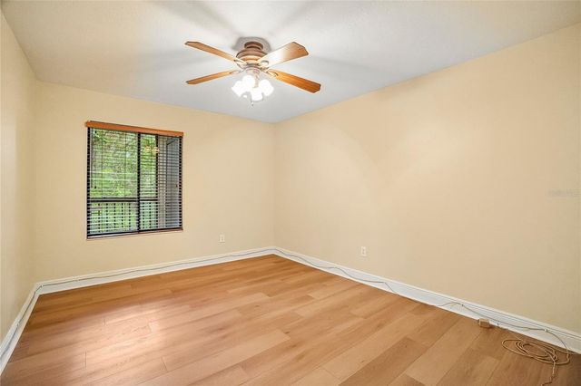 11722 RAINTREE LAKE LANE D, Temple Terrace, FL 33617