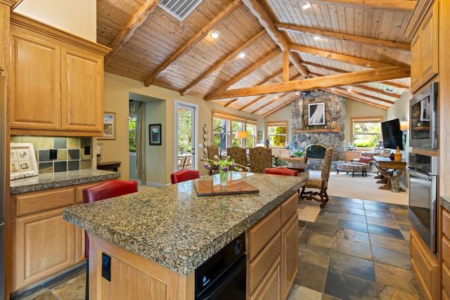 9605 Old Quarry Ct, Loomis, CA 95650