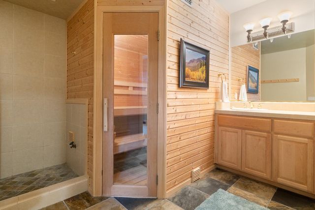 9605 Old Quarry Ct, Loomis, CA 95650