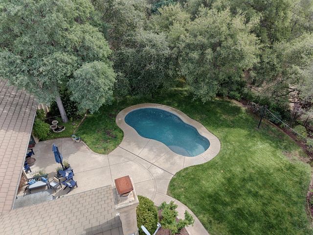 9605 Old Quarry Ct, Loomis, CA 95650