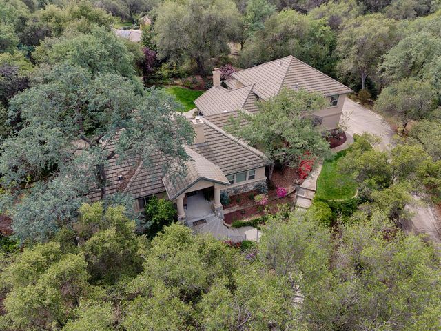 9605 Old Quarry Ct, Loomis, CA 95650