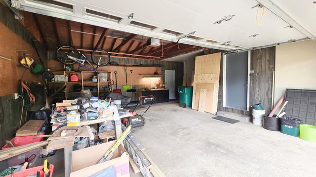 4519 Oak Leaf Drive, Vadnais Heights, MN 55127