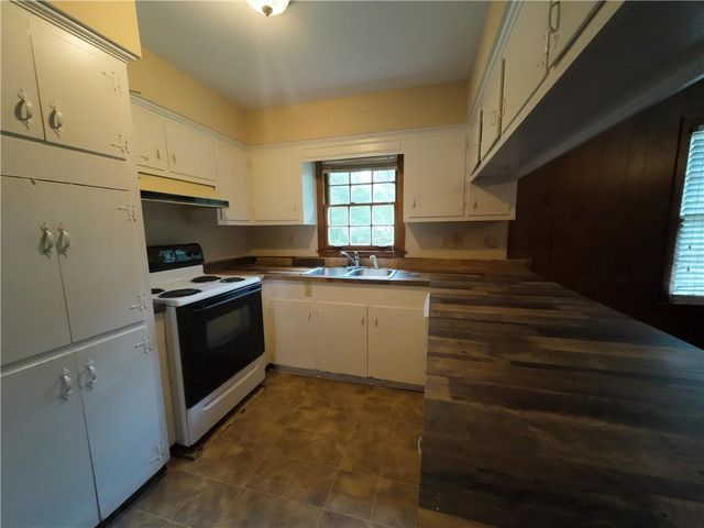 5209 Maudelayne Drive N, Mobile, AL 36693
